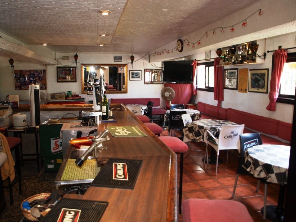 Restaurant/Bar for sale in Torremolinos - € 249,950 (Ref: 9428319)