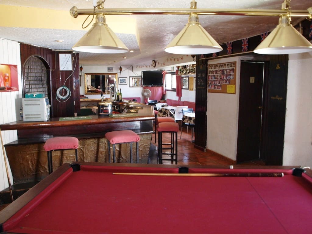 Restaurant/Bar for sale in Torremolinos - € 249,950 (Ref: 9428319)