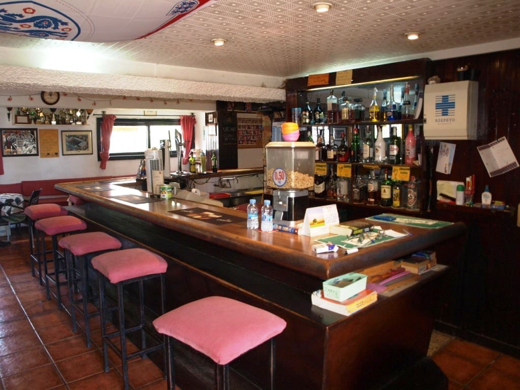 Restaurant/Bar for sale in Torremolinos - € 249,950 (Ref: 9428319)