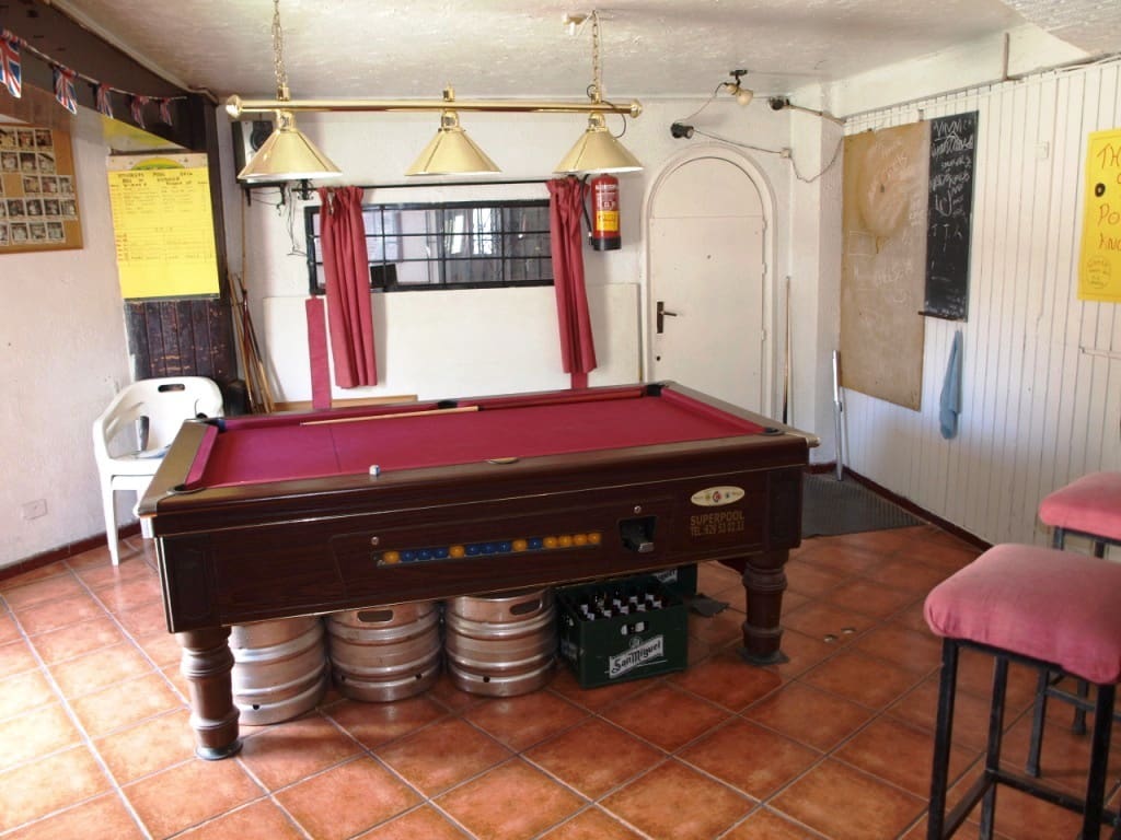 Restaurant/Bar for sale in Torremolinos - € 249,950 (Ref: 9428319)