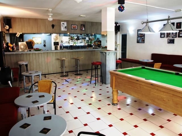 Restaurant/Bar for sale in Fuengirola - € 245,000 (Ref: 9428321)