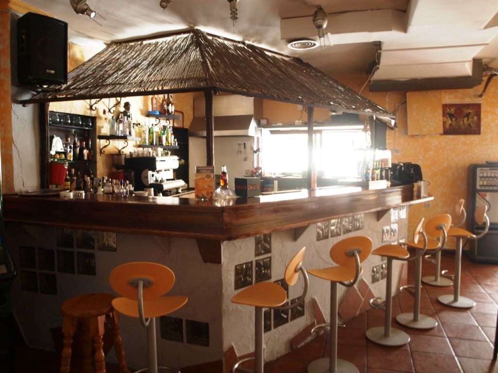Restaurant/Bar for sale in Benalmadena - € 245,000 (Ref: 9428322)