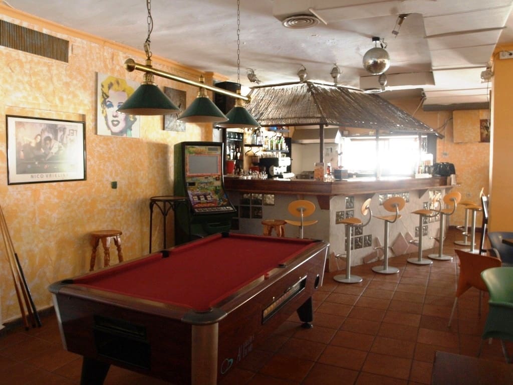 Restaurant/Bar for sale in Benalmadena - € 245,000 (Ref: 9428322)