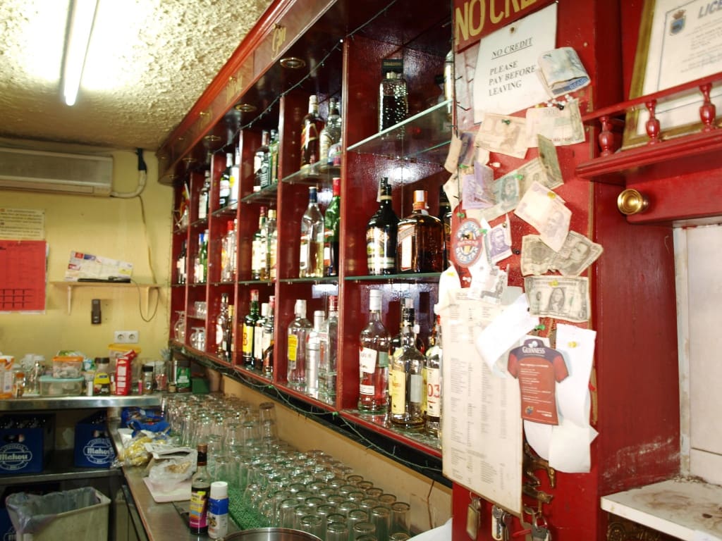 Restaurant/Bar for sale in Fuengirola - € 240,000 (Ref: 9428324)