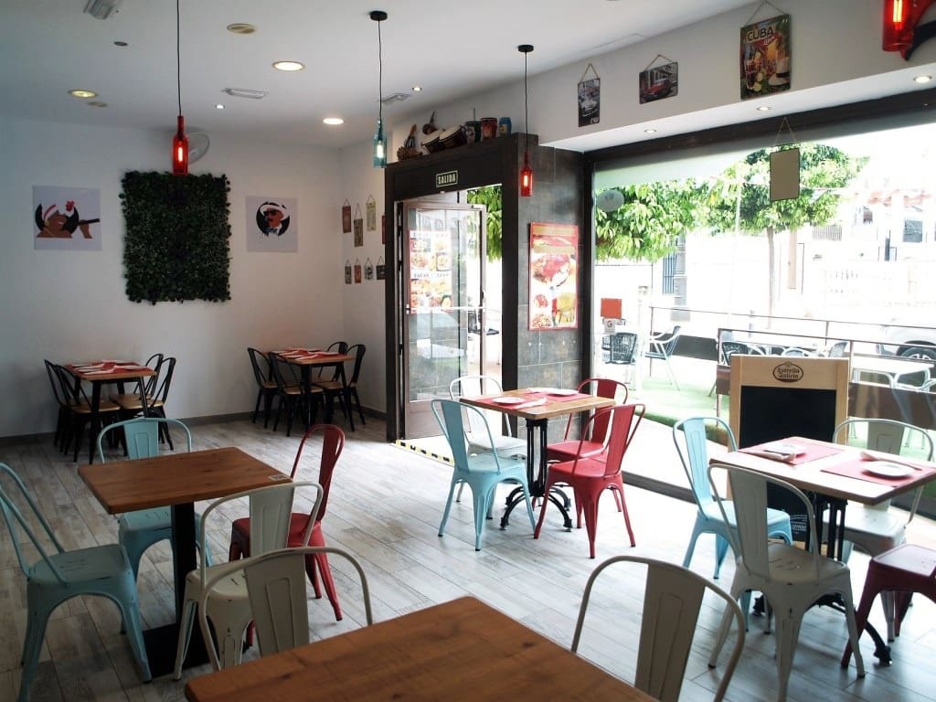 Restaurant/Bar for sale in Benalmadena - € 239,950 (Ref: 9428325)