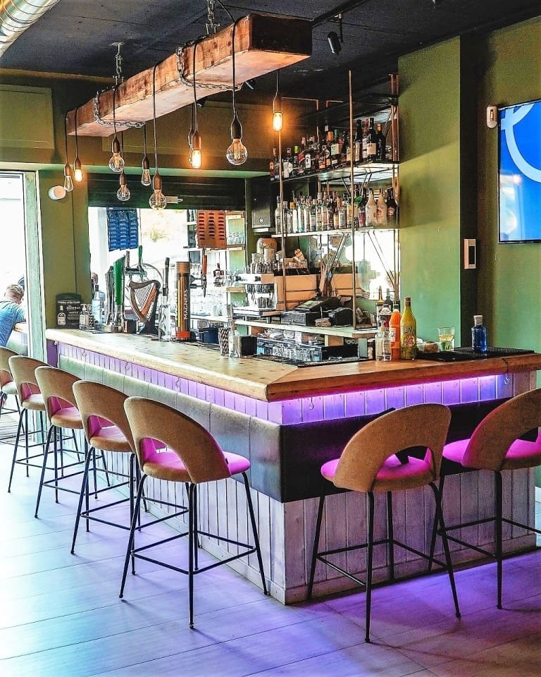 Restaurant/Bar for sale in Marbella - € 225,000 (Ref: 9428328)