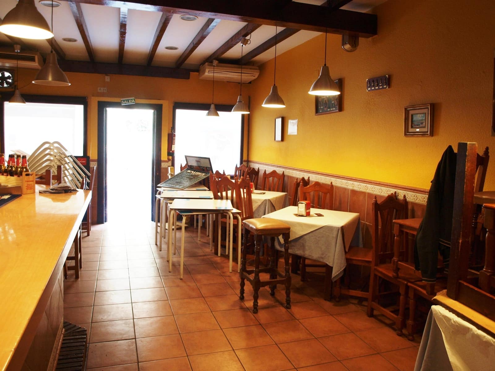 Restaurant/Bar for sale in Fuengirola - € 225,000 (Ref: 9428329)