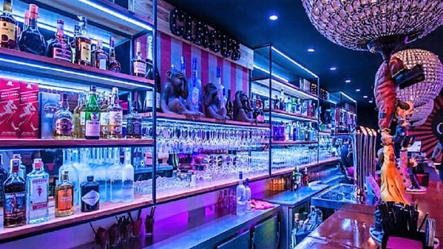 Restaurant/Bar for sale in Marbella - € 225,000 (Ref: 9428330)