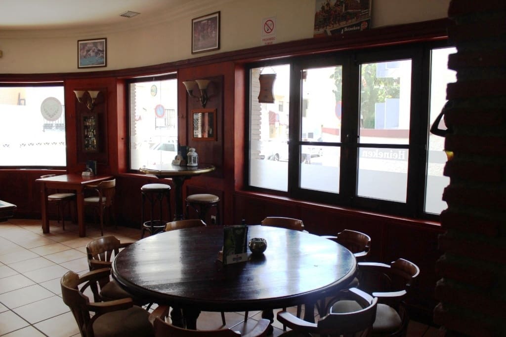 Restaurant/Bar til salg i Torremolinos - € 219.950 (Ref: 9428333)