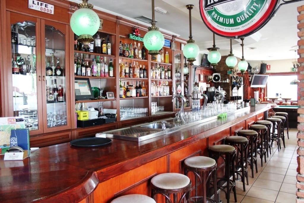 Restaurant/Bar til salg i Torremolinos - € 219.950 (Ref: 9428333)