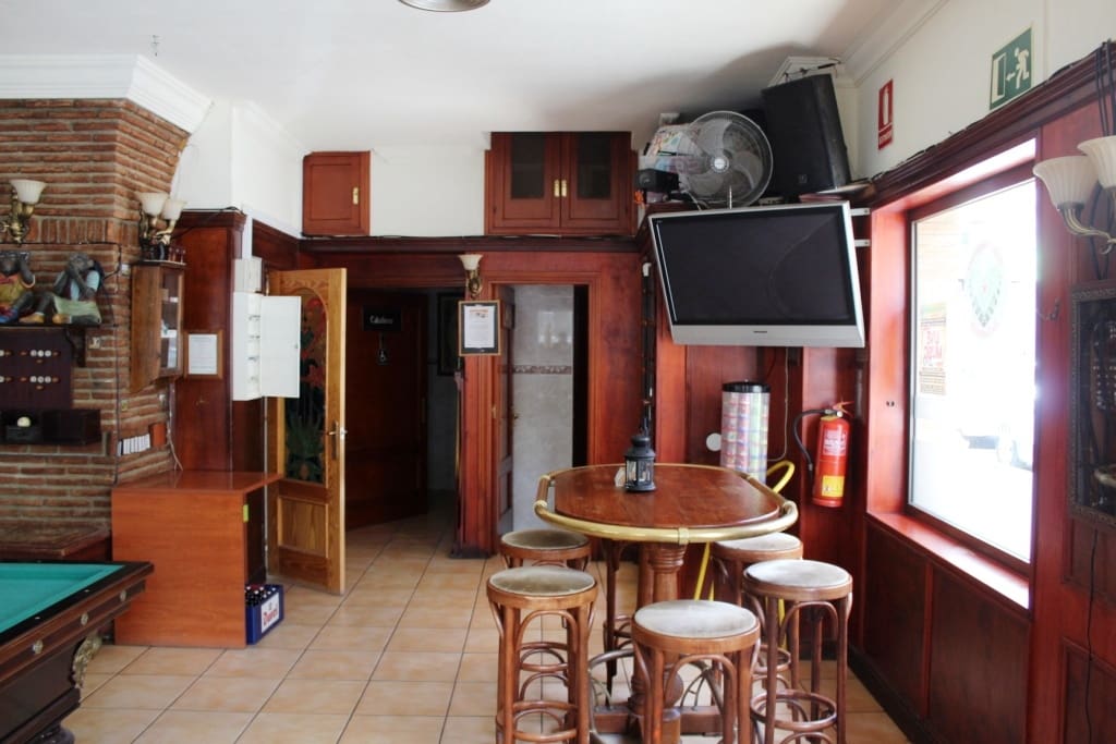 Restaurant/Bar til salg i Torremolinos - € 219.950 (Ref: 9428333)