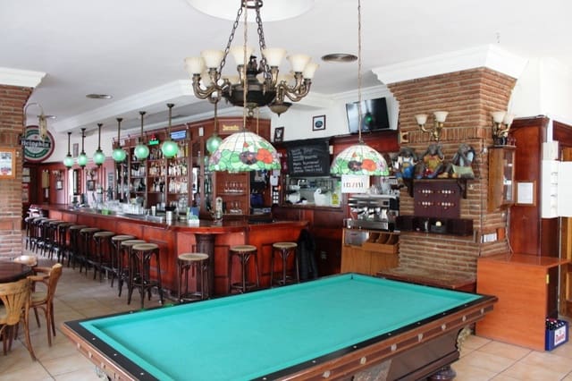 Restaurant/Bar til salg i Torremolinos - € 219.950 (Ref: 9428333)