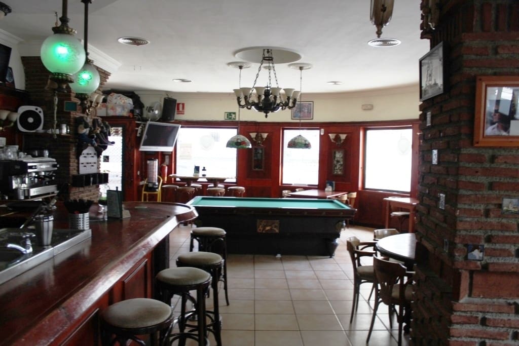 Restaurant/Bar til salg i Torremolinos - € 219.950 (Ref: 9428333)
