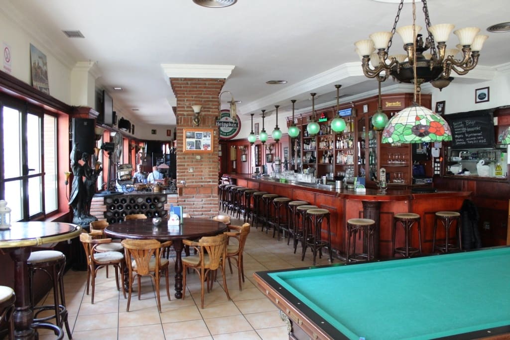 Restaurant/Bar til salg i Torremolinos - € 219.950 (Ref: 9428333)
