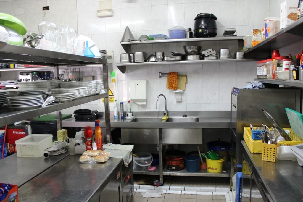 Restaurant/Bar til salg i Torremolinos - € 219.950 (Ref: 9428333)