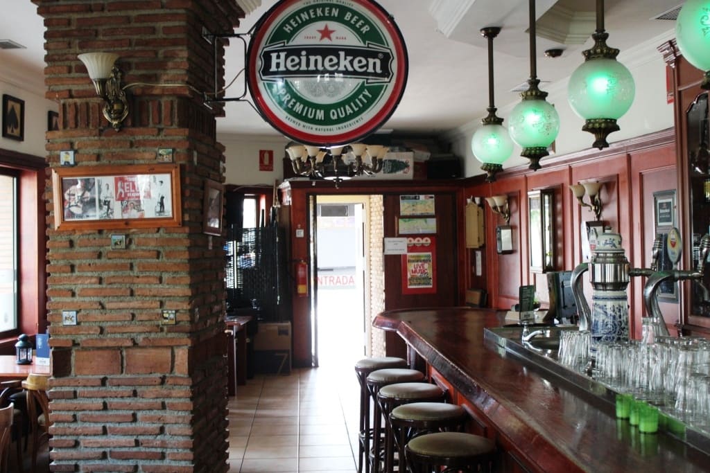 Restaurant/Bar til salg i Torremolinos - € 219.950 (Ref: 9428333)