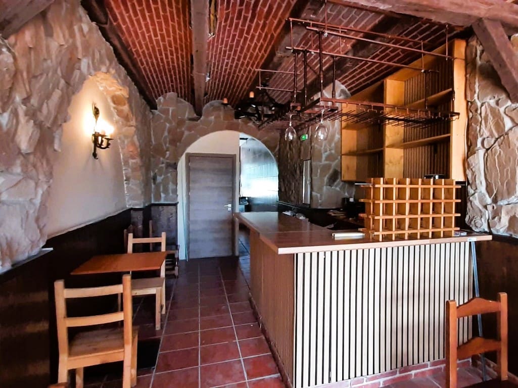 Restaurant/Bar for sale in Benalmadena - € 215,000 (Ref: 9428335)