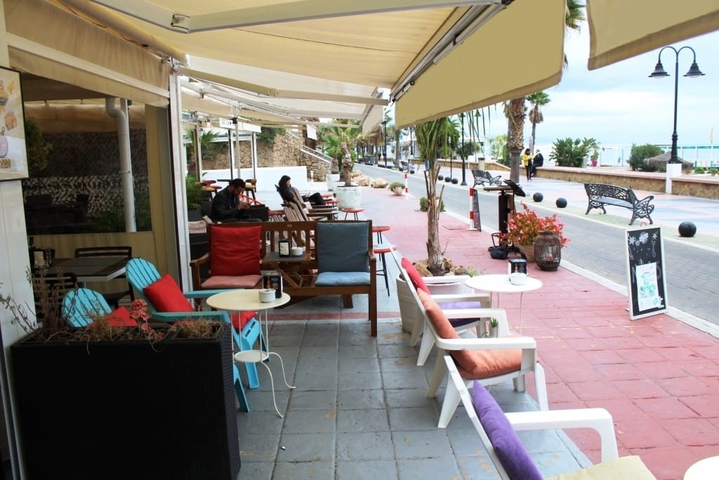 Restaurant/Bar for sale in Torremolinos - € 215,000 (Ref: 9428336)