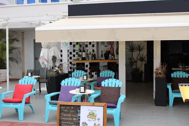 Restaurant/Bar for sale in Torremolinos - € 215,000 (Ref: 9428336)