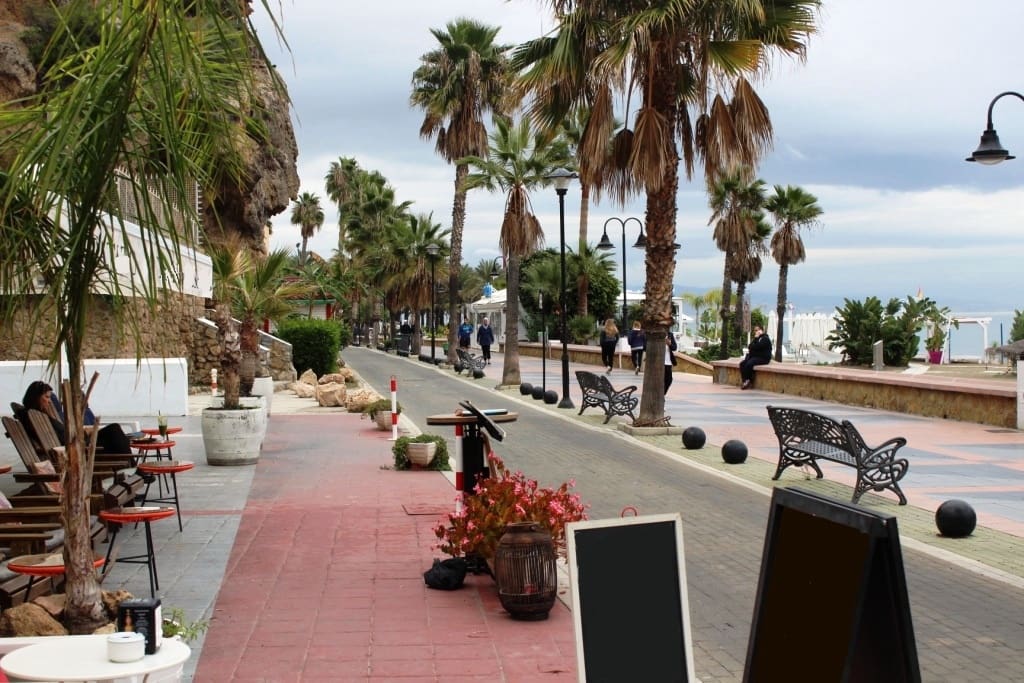 Restaurant/Bar for sale in Torremolinos - € 215,000 (Ref: 9428336)