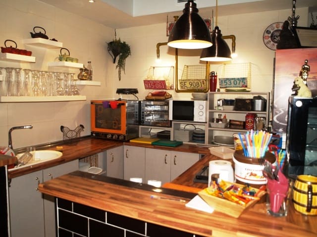 Restaurant/bar te koop in Fuengirola - € 210.000 (Ref: 9428337)