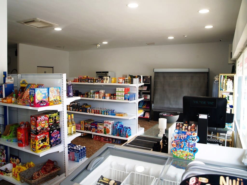 Business for sale in Mijas Costa - € 200,000 (Ref: 9428339)