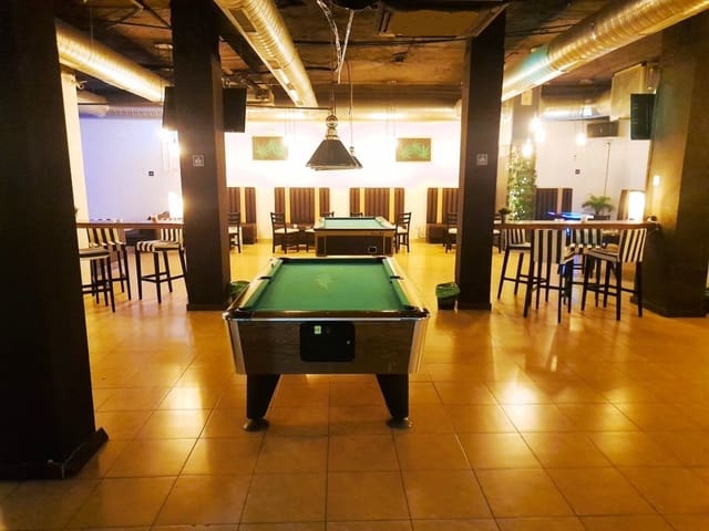 Restaurant/Bar for sale in Benalmádena - € 200,000 (Ref: 9428340)