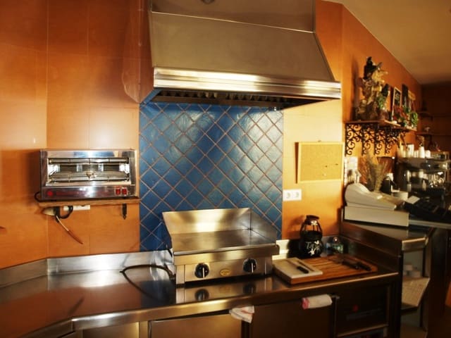 Restaurant/Bar for sale in Fuengirola - € 199,950 (Ref: 9428342)