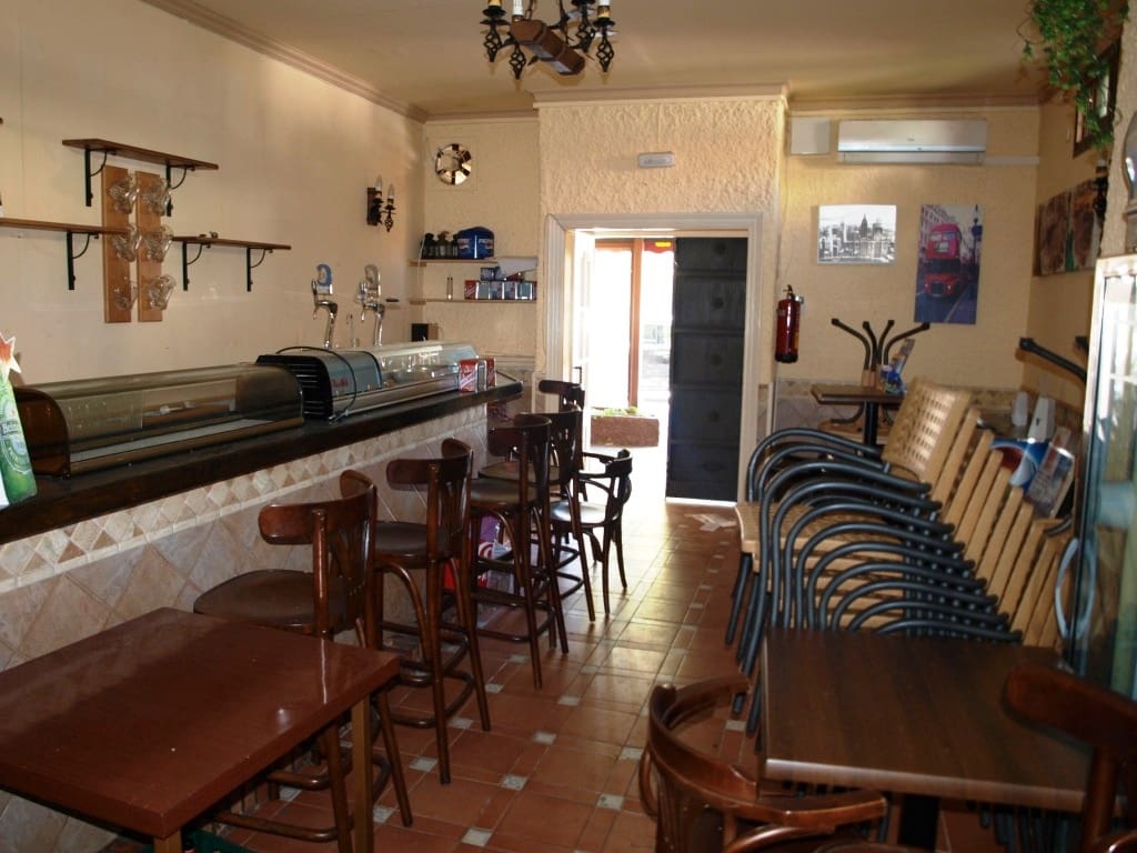 Restaurant/Bar for sale in Torremolinos - € 199,950 (Ref: 9428343)