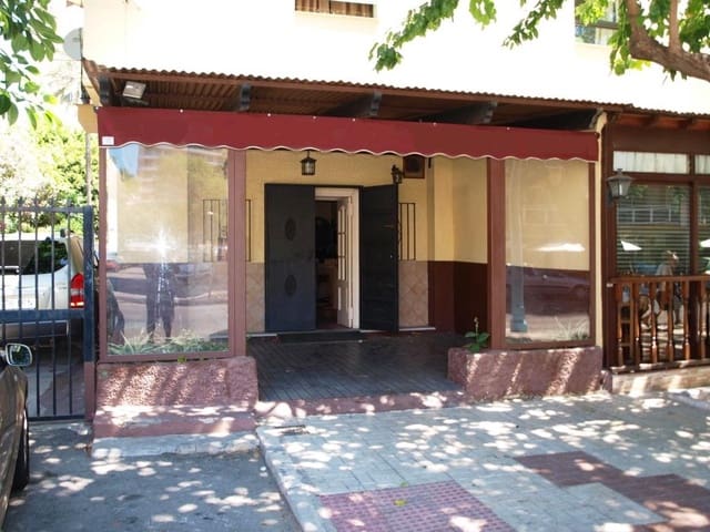 Restaurant/Bar for sale in Torremolinos - € 199,950 (Ref: 9428343)