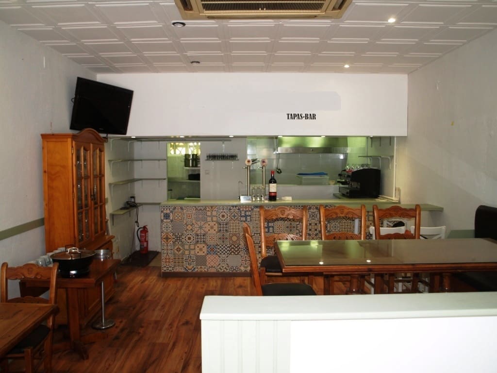 Restaurant/Bar for sale in Mijas Costa - € 199,950 (Ref: 9428346)