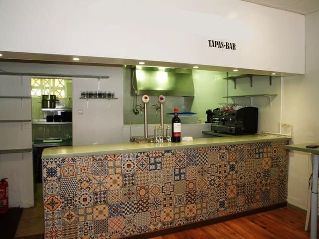 Restaurant/Bar for sale in Mijas Costa, Mijas - € 199,950 (Ref: 9428346)