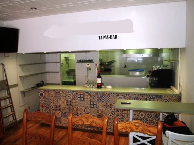 Restaurant/Bar for sale in Mijas Costa, Mijas - € 199,950 (Ref: 9428346)