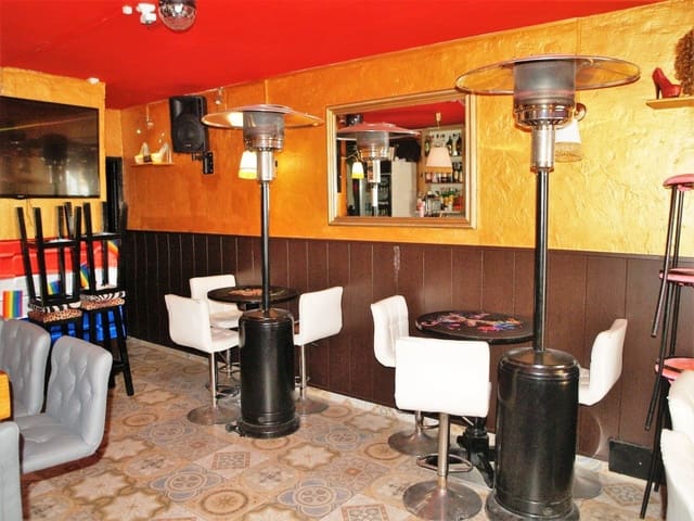 Restaurant/bar te koop in Torremolinos - € 189.950 (Ref: 9428348)