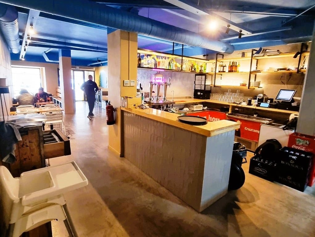 Restaurant/Bar for sale in Fuengirola - € 180,000 (Ref: 9428350)