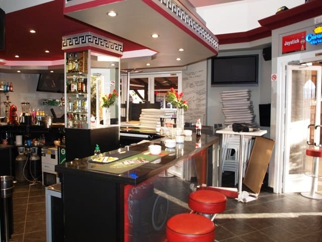 Restaurant/Bar for sale in Mijas Costa, Mijas - € 175,000 (Ref: 9428353)