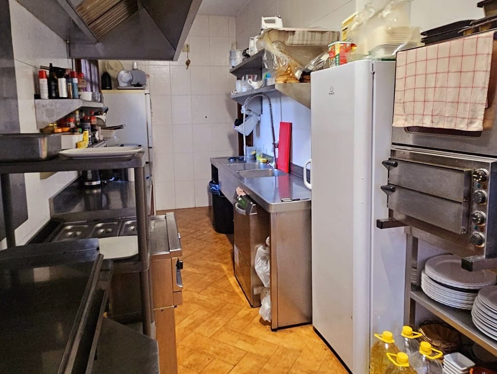 Restaurant/Bar for sale in Mijas Costa - € 175,000 (Ref: 9428354)