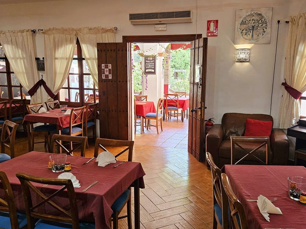 Restaurant/Bar for sale in Mijas Costa - € 175,000 (Ref: 9428354)