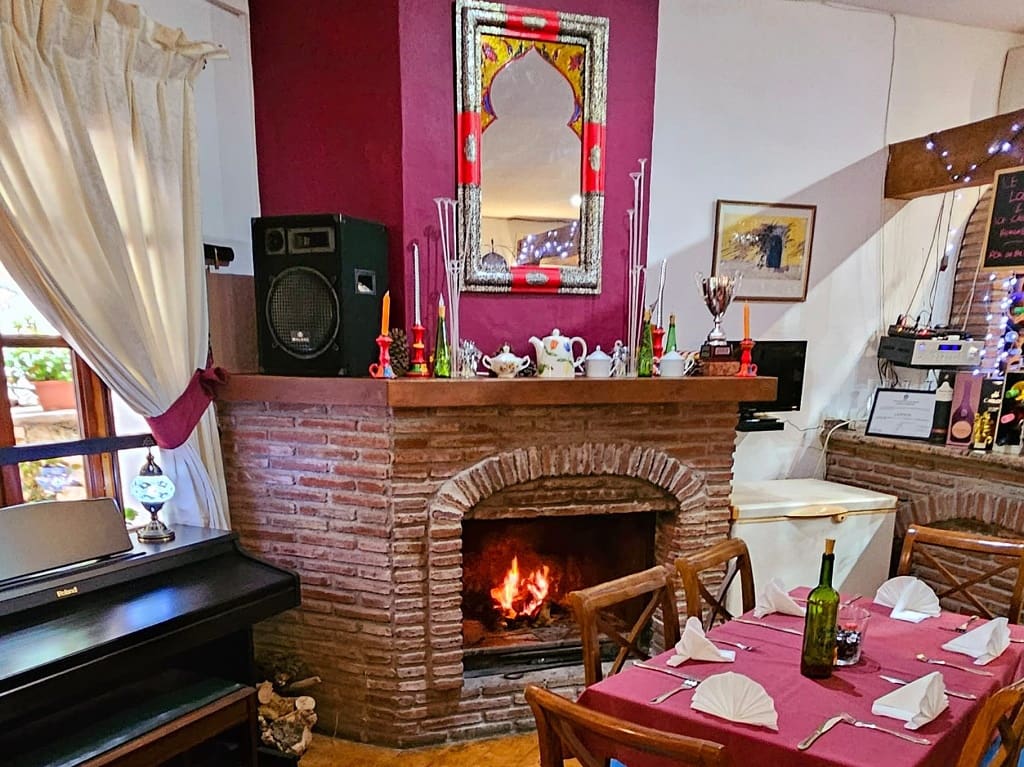 Restaurant/Bar for sale in Mijas Costa - € 175,000 (Ref: 9428354)