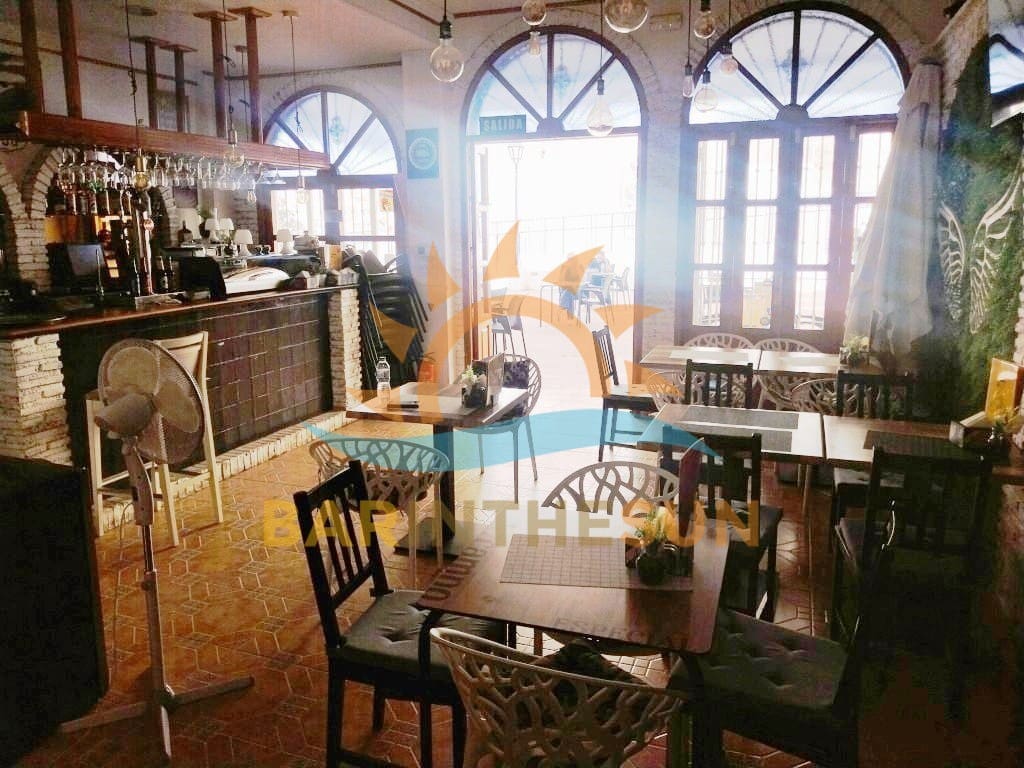 Restaurant/Bar for sale in Benalmadena - € 25,950 (Ref: 9428355)