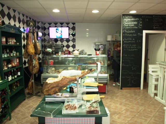 Restaurant/Bar for sale in Fuengirola - € 175,000 (Ref: 9428356)