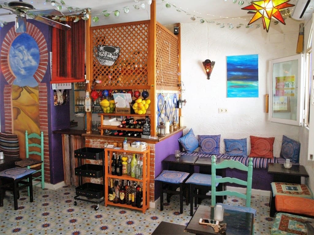 Restaurant/Bar for sale in Torremolinos - € 165,000 (Ref: 9428359)