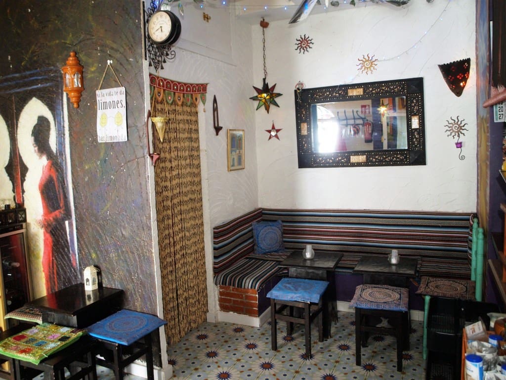 Restaurant/Bar for sale in Torremolinos - € 165,000 (Ref: 9428359)