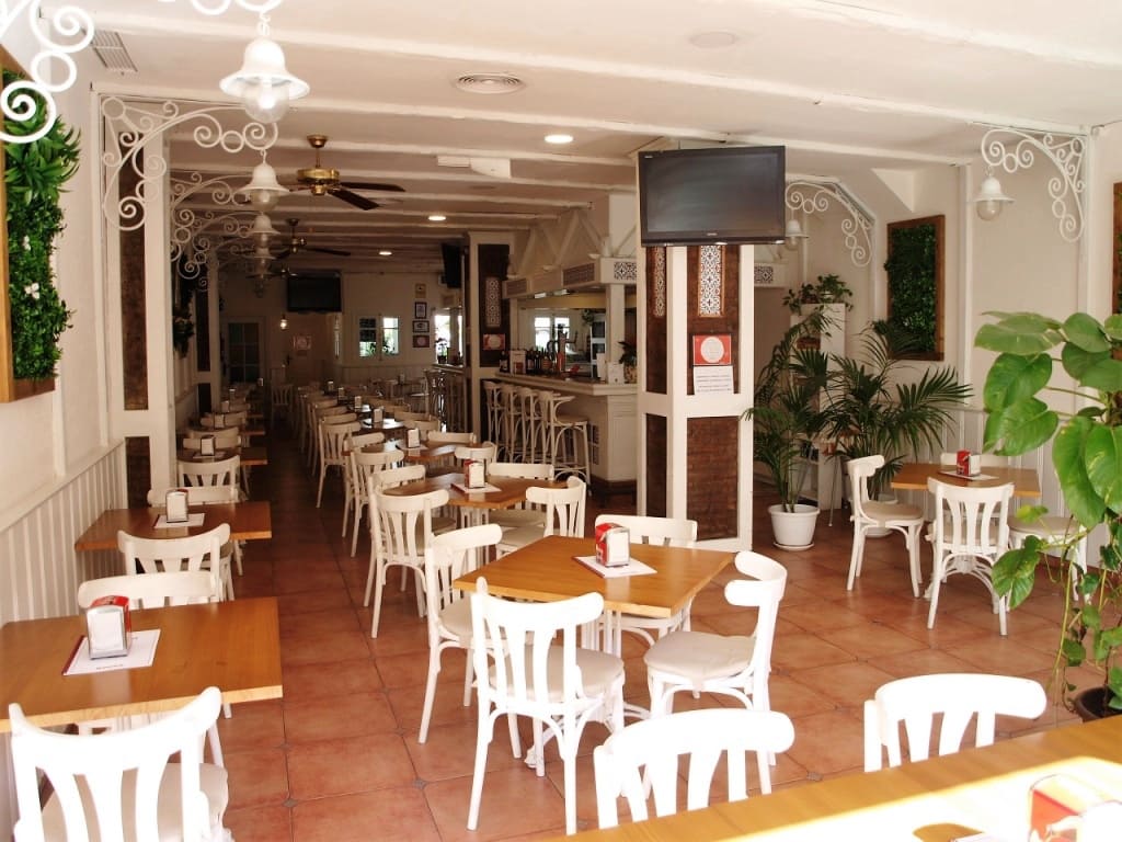 Restaurant/Bar for sale in Fuengirola - € 159,950 (Ref: 9428364)
