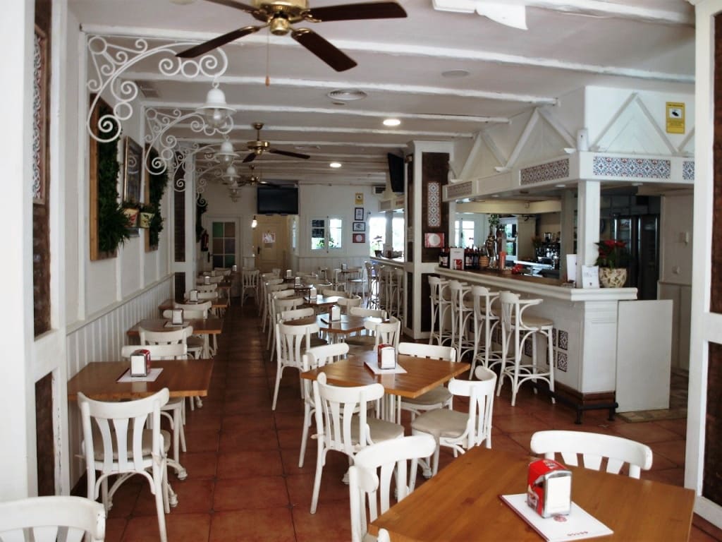 Restaurant/Bar for sale in Fuengirola - € 159,950 (Ref: 9428364)