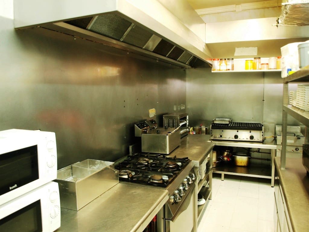 Restaurant/Bar for sale in Fuengirola - € 159,950 (Ref: 9428364)