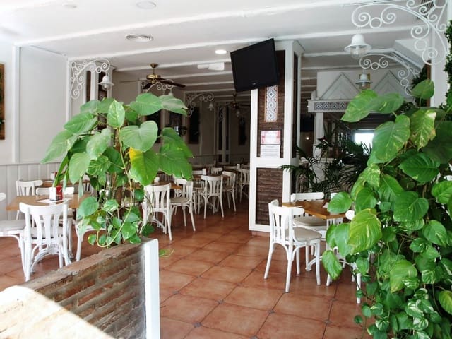Restaurant/Bar for sale in Fuengirola - € 159,950 (Ref: 9428364)