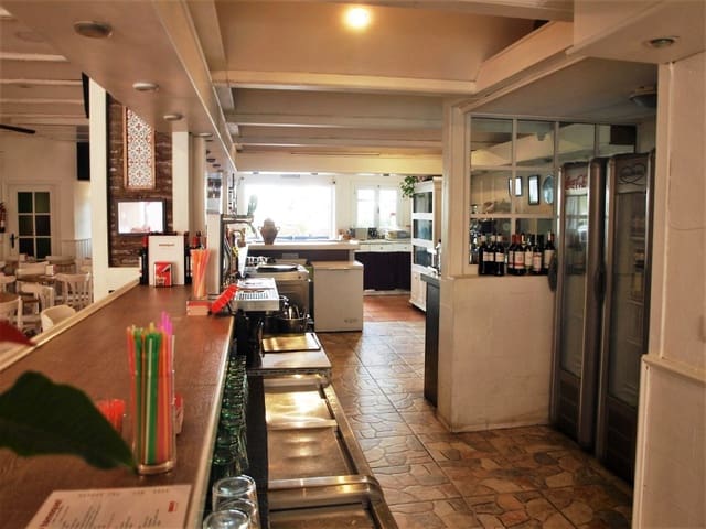 Restaurant/Bar for sale in Fuengirola - € 159,950 (Ref: 9428364)