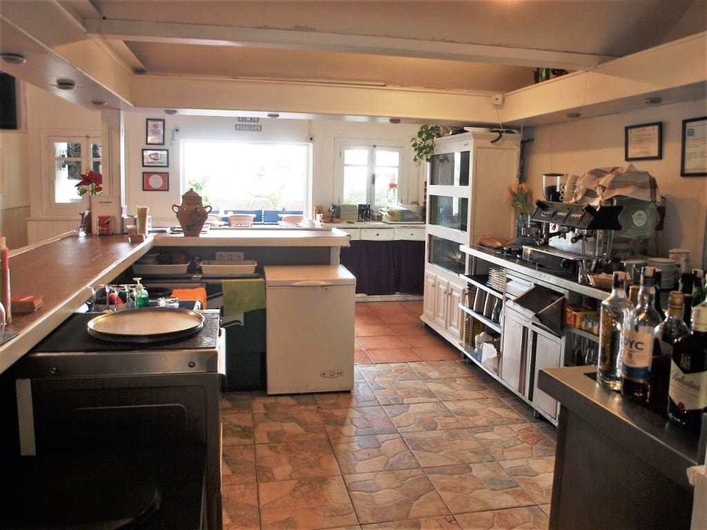 Restaurant/Bar for sale in Fuengirola - € 159,950 (Ref: 9428364)