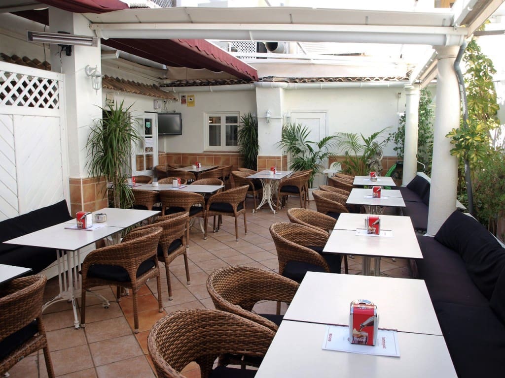Restaurant/Bar for sale in Fuengirola - € 159,950 (Ref: 9428364)